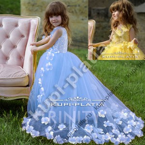 Детское Платье голубое нарядное Цветочный шлейф